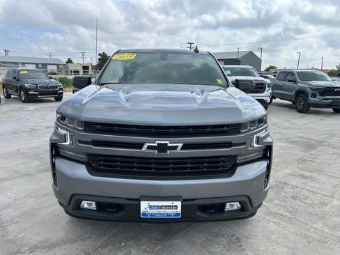 Used 2022 Chevrolet Silverado 1500 RST w/ Z71 Off-Road Package AWD/4WD image 2