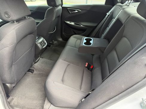 Used 2024 Chevrolet Malibu LT FWD image 15