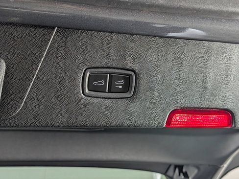 New 2026 Porsche Cayenne S AWD/4WD image 19
