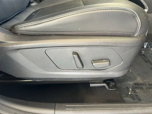 Used 2022 Hyundai Tucson Limited w/ Cargo Package FWD image 22