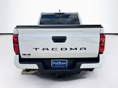 Used 2024 Toyota Tacoma TRD Sport w/ TRD Sport Upgrade Package AWD/4WD image 6
