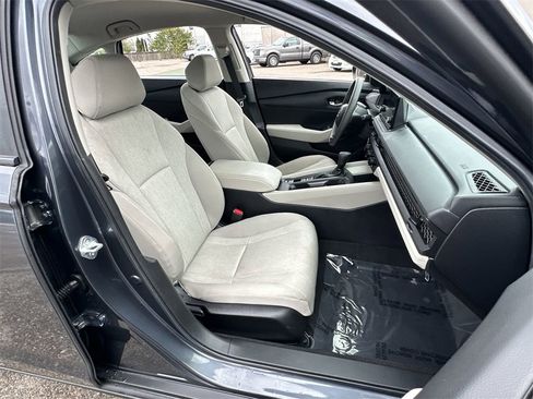 Used 2025 Honda Accord LX image 35