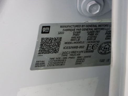 Used 2023 Chevrolet Silverado 2500 High Country w/ Z71 Off-Road Package image 35