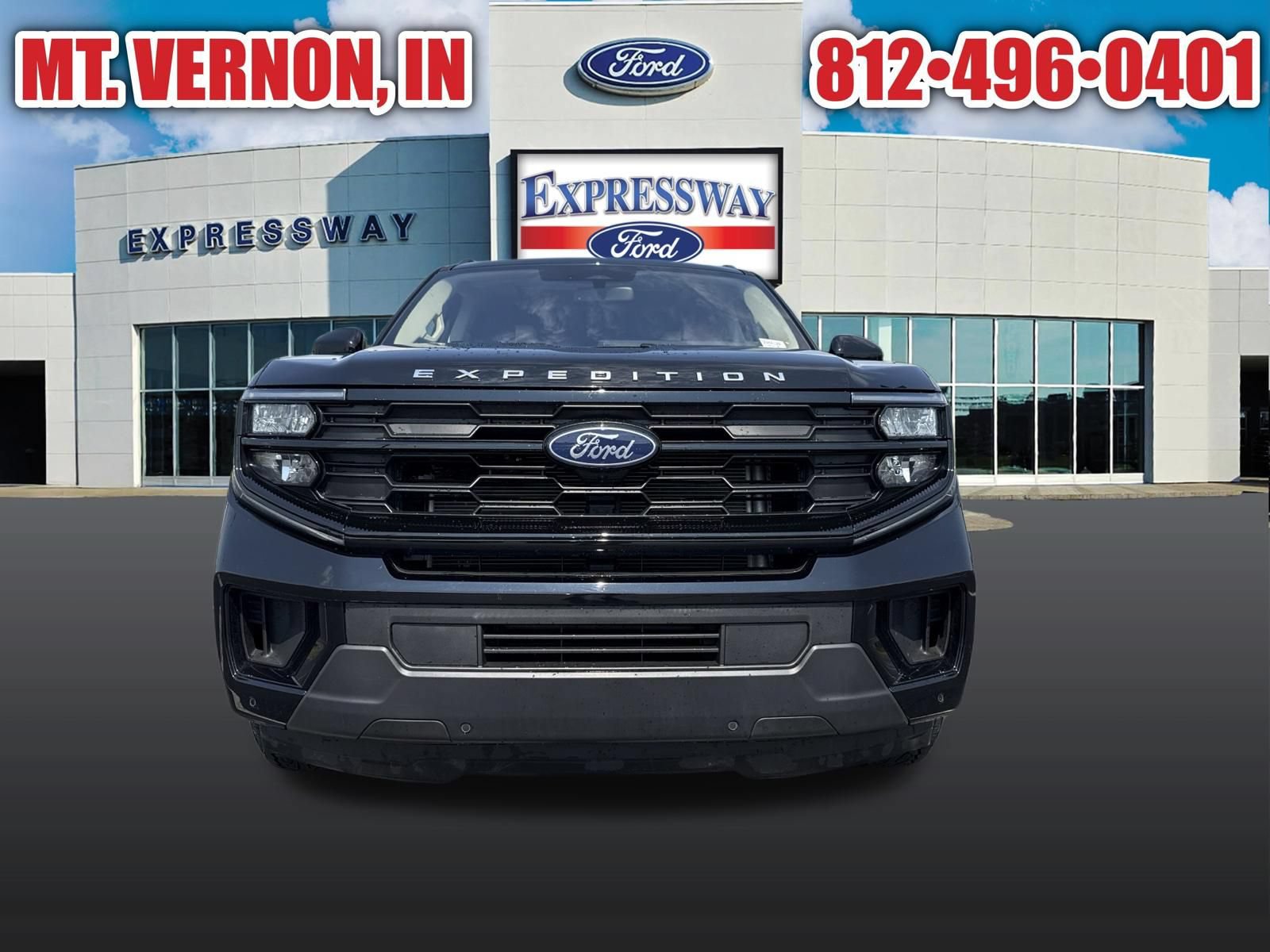 Used 2025 Ford Expedition Active AWD/4WD image 3