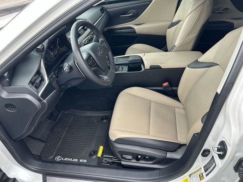 Used 2021 Lexus ES 350 w/ Accessory Package FWD image 30