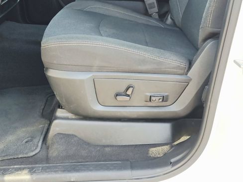 Used 2026 RAM 2500 Big Horn AWD/4WD image 38