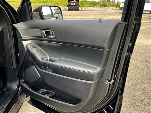 Used 2018 Ford Explorer 4WD Police Interceptor image 19