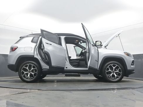 New 2026 Jeep Compass Limited image 53