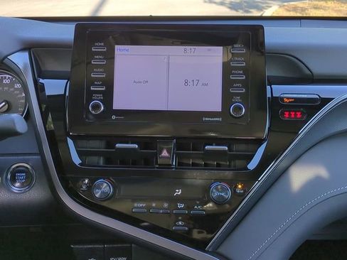 Used 2024 Toyota Camry SE w/ Convenience Package FWD image 17