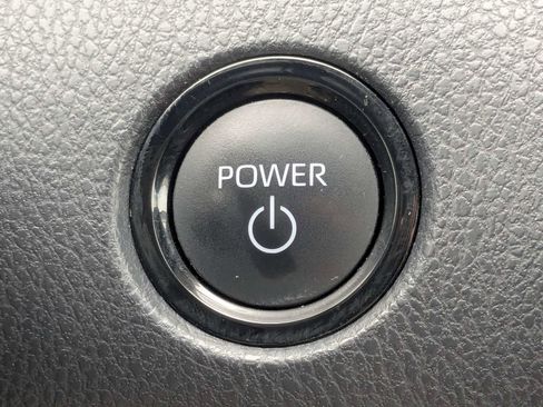 Used 2025 Toyota Camry LE FWD image 28