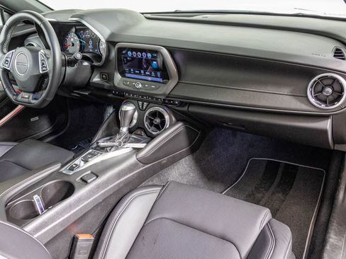 Used 2016 Chevrolet Camaro SS RWD image 50