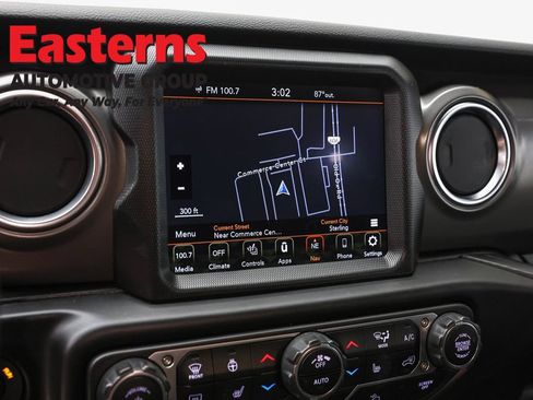 Used 2023 Jeep Wrangler Unlimited Rubicon 4xe w/ Cold Weather Group AWD/4WD image 22