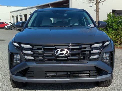 New 2026 Hyundai Tucson Blue SE image 10