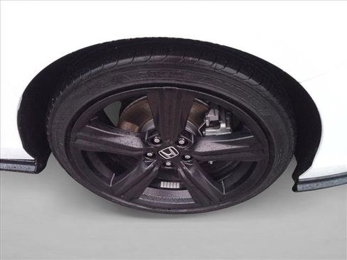 Used 2023 Honda Accord Sport image 10