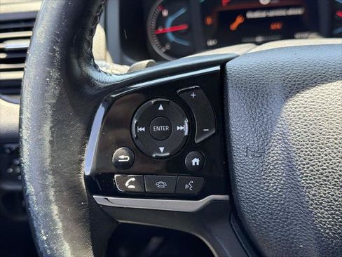 Used 2019 Honda Pilot Touring image 25