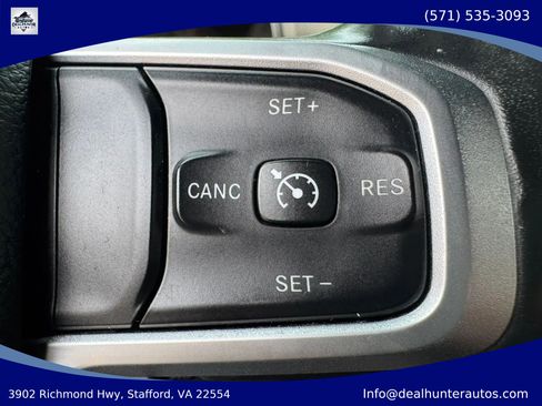 Used 2019 RAM 1500 Big Horn AWD/4WD image 29