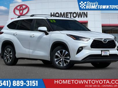 Used 2023 Toyota Highlander XLE