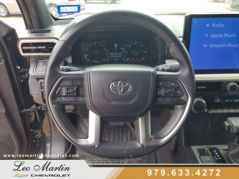 Used 2024 Toyota Tacoma TRD Off-Road AWD/4WD image 19