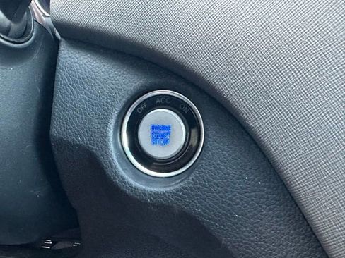 Used 2018 Hyundai Santa Fe Sport w/ 2.4L Tech Package 04 FWD image 36