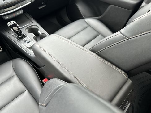 Used 2023 Cadillac XT4 Sport w/ Cold Weather Package image 20