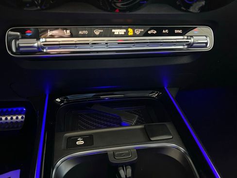 Certified 2025 Mercedes-Benz GLB 250 GLB 250 image 17