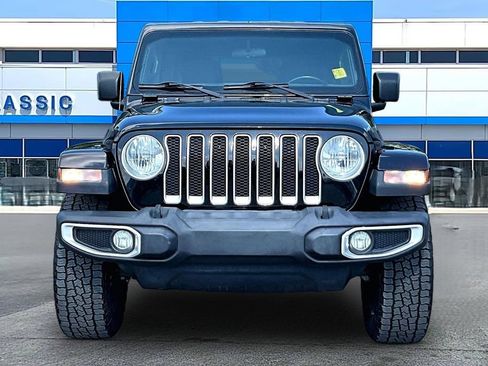 Used 2020 Jeep Wrangler Unlimited Sahara AWD/4WD image 17
