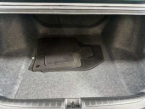 Used 2022 Honda Accord EX-L image 26