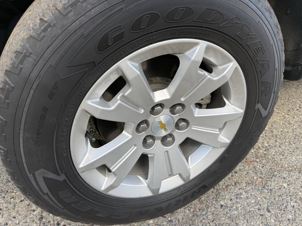 Used 2022 Chevrolet Colorado LT w/ Fleet Safety Package AWD/4WD image 25