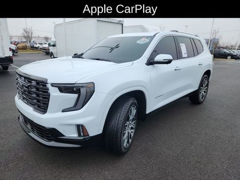 Used 2026 GMC Acadia Denali Ultimate image 3