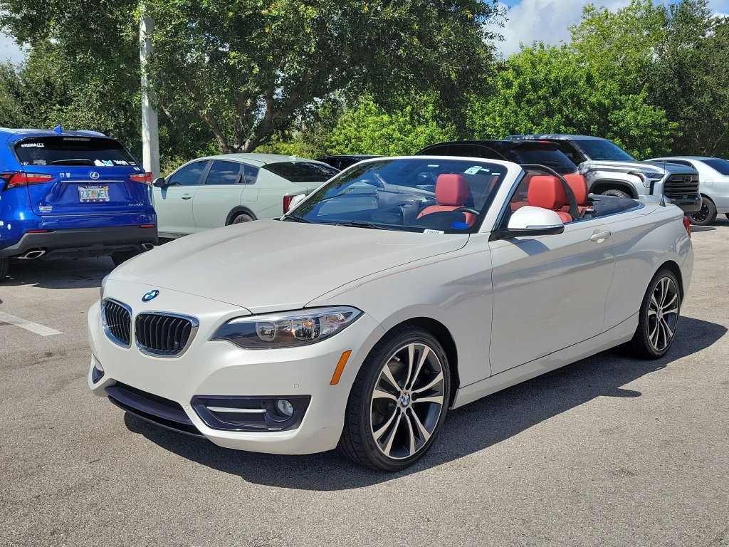 Used 2017 BMW 230i Convertible RWD image 31