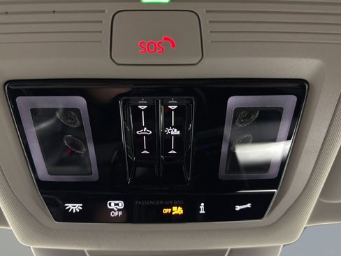 New 2026 Volkswagen Tiguan SE AWD/4WD image 24