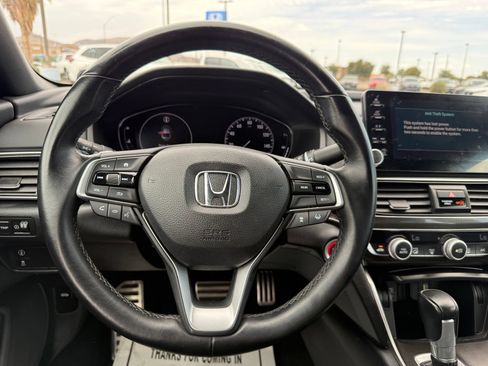 Used 2019 Honda Accord Sport image 17
