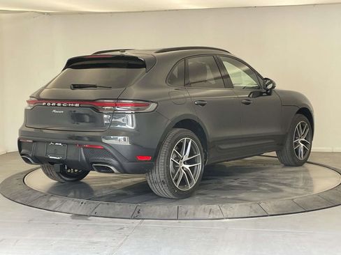 New 2026 Porsche Macan AWD/4WD image 7