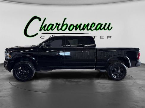 Used 2014 RAM 2500 Laramie w/ Black Appearance Group AWD/4WD image 2