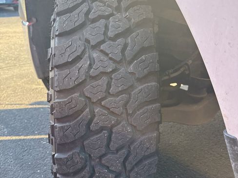 Used 2017 RAM 1500 Tradesman w/ Power & Remote Entry Group image 16