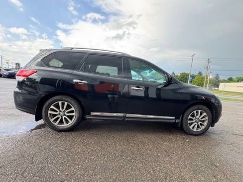 Used 2014 Nissan Pathfinder SL AWD/4WD image 8