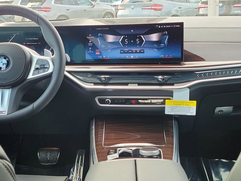 New 2026 BMW X5 sDrive40i w/ M Sport Package image 12