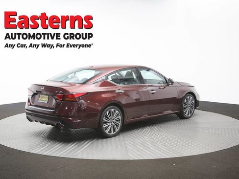 Used 2023 Nissan Altima 2.5 SL FWD image 42
