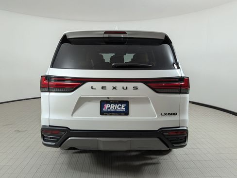Used 2026 Lexus LX 600 4WD w/ Accessory Package (Z1) image 10
