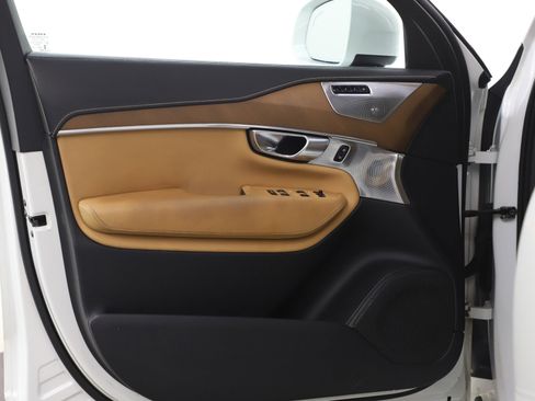 Used 2017 Volvo XC90 T6 Inscription w/ Vision Package image 23