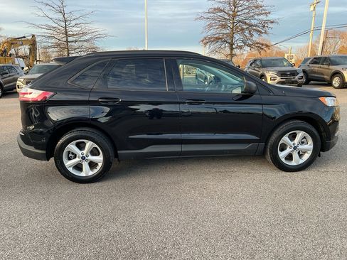 Used 2022 Ford Edge SE image 8