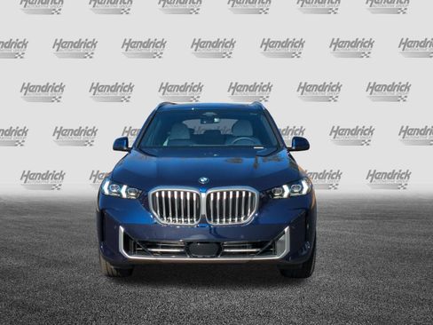 Used 2026 BMW X5 xDrive40i w/ Executive Package AWD/4WD image 3
