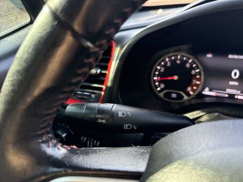 Used 2019 Jeep Renegade Trailhawk w/ Cold Weather Group II image 20