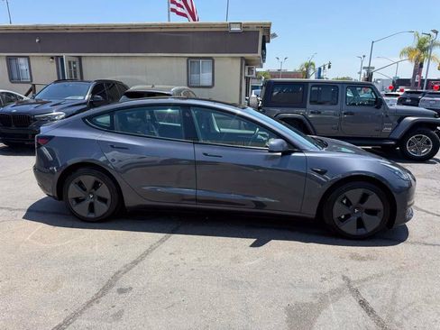 Used 2023 Tesla Model 3 Standard Range RWD image 11