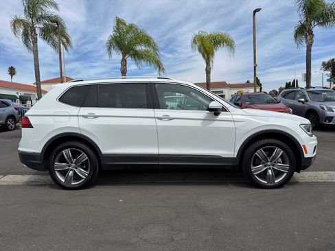 Used 2021 Volkswagen Tiguan SEL image 5