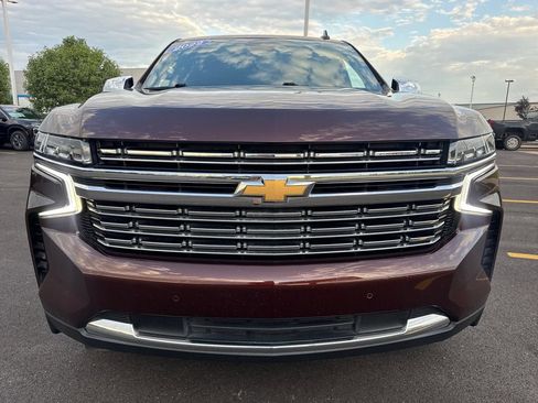 Used 2023 Chevrolet Tahoe Premier AWD/4WD image 10
