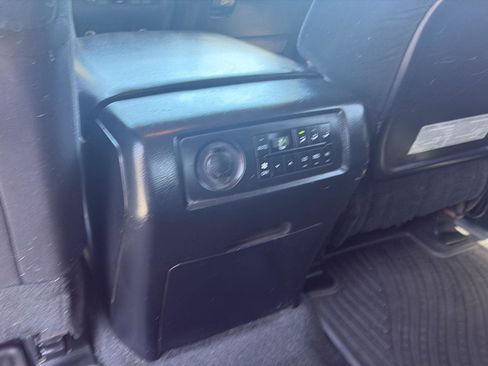Used 2013 Toyota Sequoia SR5 w/ Sport Appearance Pkg AWD/4WD image 24