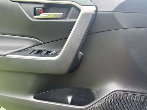 Used 2021 Toyota RAV4 XLE Premium FWD image 25