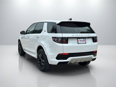 Used 2024 Land Rover Discovery Sport S image 7