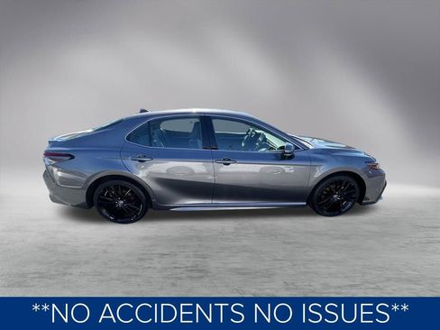 Used 2024 Toyota Camry XSE image 3